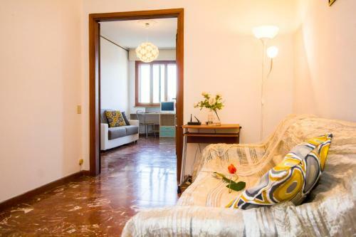 Pisa Riverside Apartment