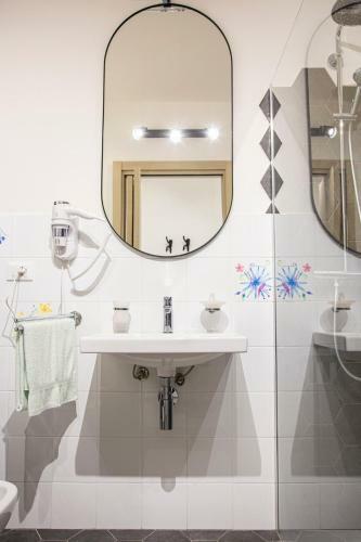 Hostal Suite Black And Wite