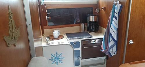 Kappoleni - Ein Boot F�r Dich