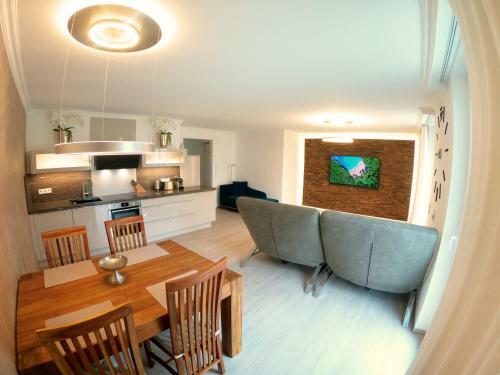 Apartamento Antike & Modern Deluxe 2 Mit Terrasse