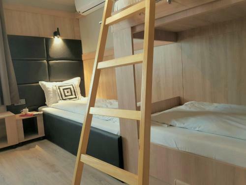 Hotel Allur
