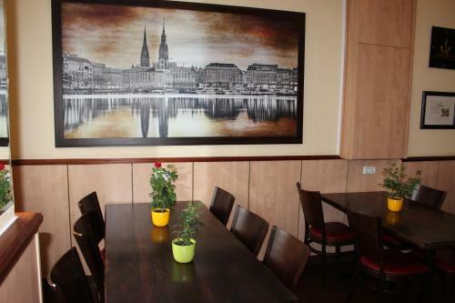 Altan Hotel
