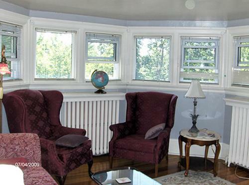 Agincourt Manor B&B Suites