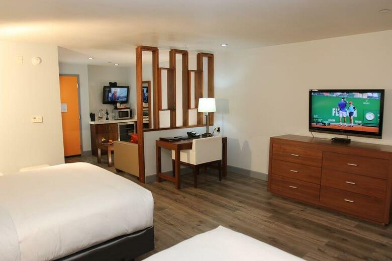 The Blvd Hotel & Spa