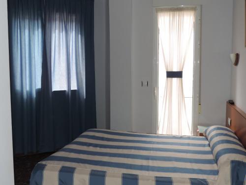 Hotel Costa San Antonio