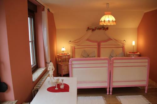 Hostal Turmgastst�tte L�bau