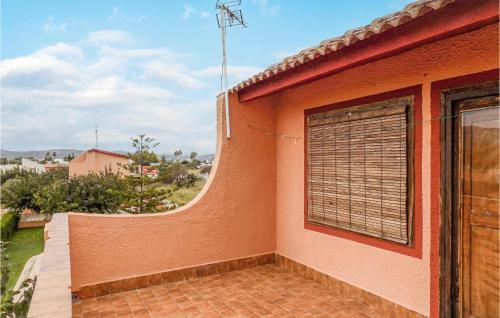 Beautiful Home In Pe��scola With 3 Bedrooms
