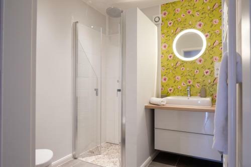 Elli�s Hus