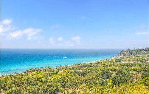 Stunning Home In Polistena With 3 Bedrooms