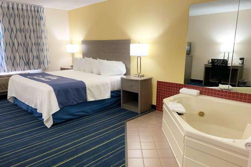 Motel Days Inn By Wyndham Hinckley