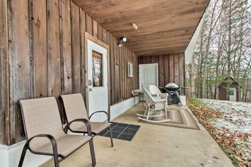 Rural La Crescent Home With Views On Minnesota Bluffs