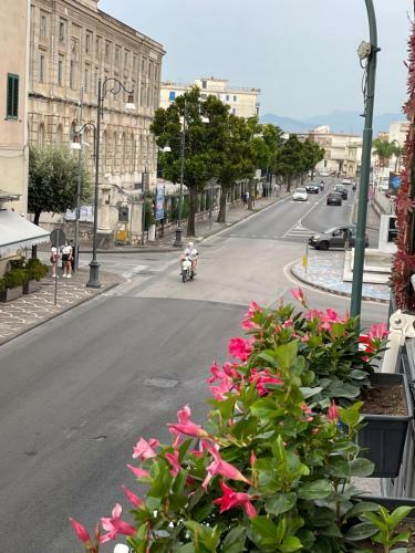 Hostal Pompeii Central Home