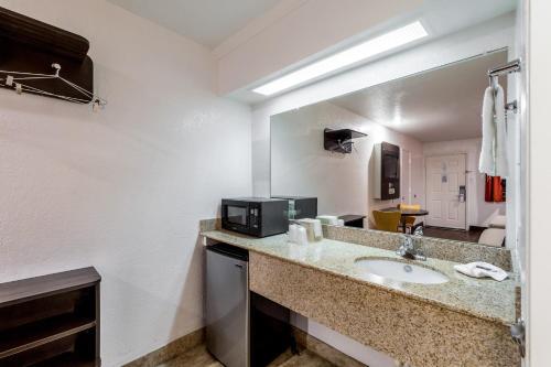 Motel Delux Inn San Antonio