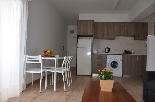 Surf & Sun Holiday Apartments