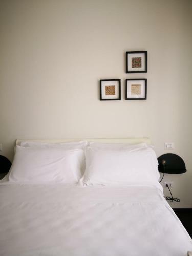 Hostal Loraia Design Rooms
