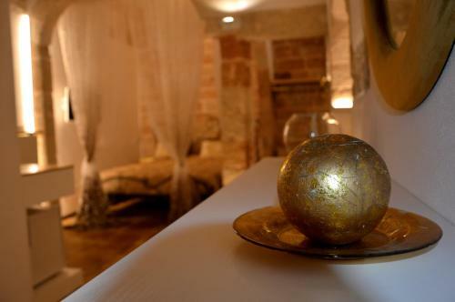 Hostal Gold White Exclusive House