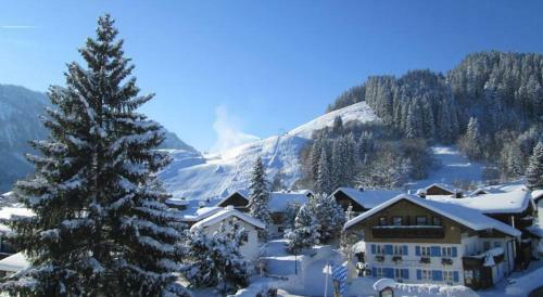 Hostal Landhotel R�fleuten