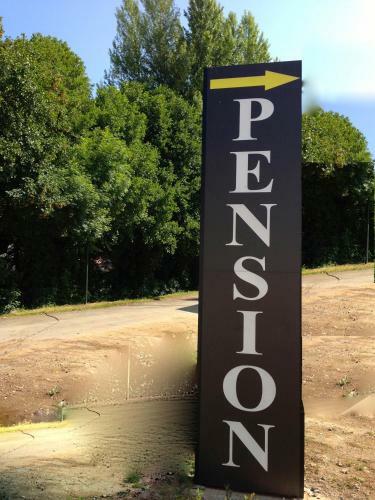 Hostal Pensi�n Blasones