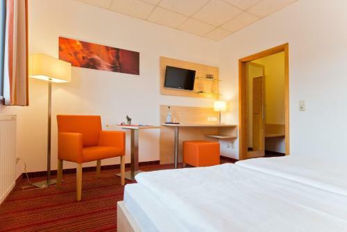 City Hotel