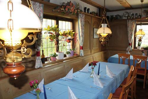 Hostal Hotel H�fler