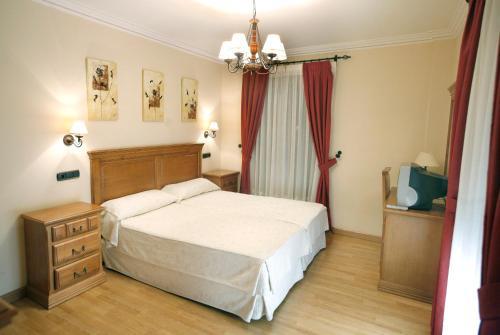 Hostal Puerta Del Sol