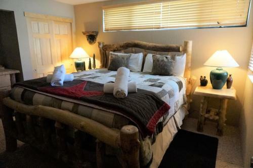 1849 Condos At Mammoths Canyon Lodge