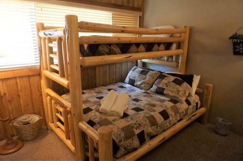 1849 Condos At Mammoths Canyon Lodge