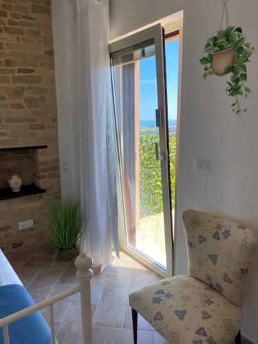 Hostal Red House Accomodation Potenza Picena