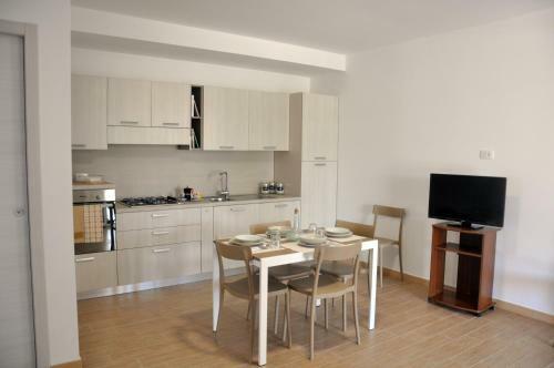 Residence "porta Sul Mare"