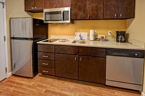 Hotel Towneplace Suites By Marriott Hattiesburg