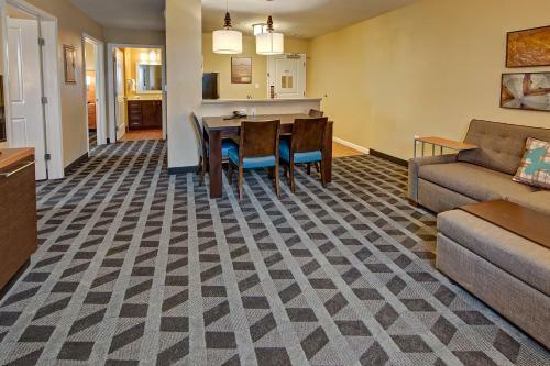 Hotel Towneplace Suites By Marriott Hattiesburg