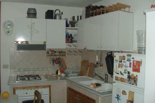 Little House With Yard And Bbq In Procida Island