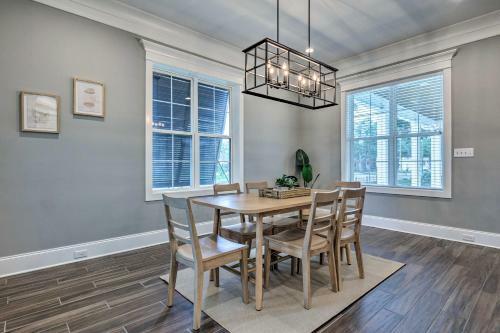 Gulfport Retreat With Yard - Walk To Beach!