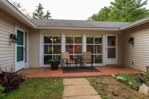 Comfortable 4 Bedroom/spacious Ranch Home.