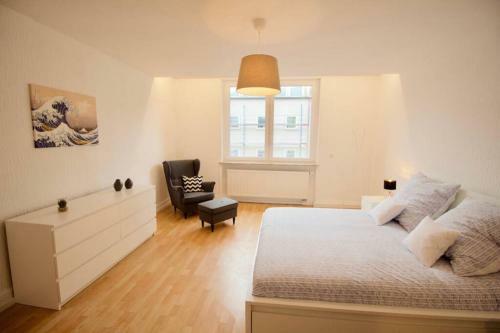 Fantastic Apartment In Enchanting Neighbourhood