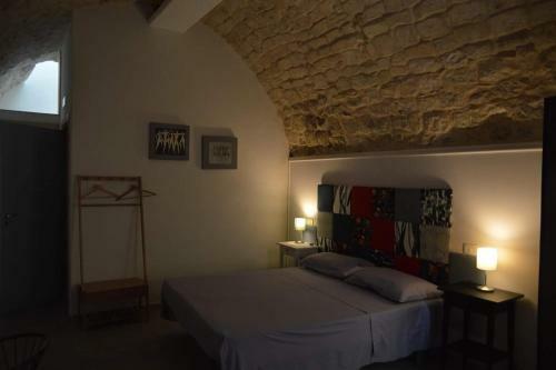 Hostal Lucernaio Rooms