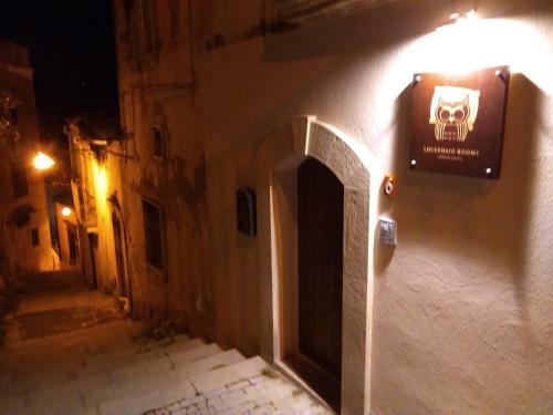 Hostal Lucernaio Rooms