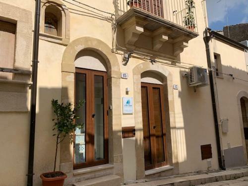 Hostal Alex Rooms