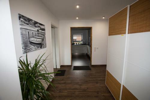 Aufw�ndig Saniertes Efh, 200 Qm Wohnfl�che, 3 B�der