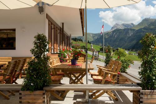 Hotel Gasthaus & Pension Alphorn