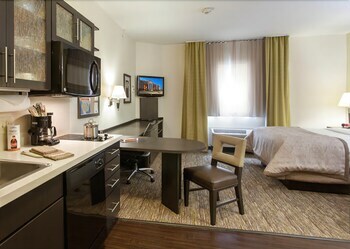 Hotel Candlewood Suites San Marcos
