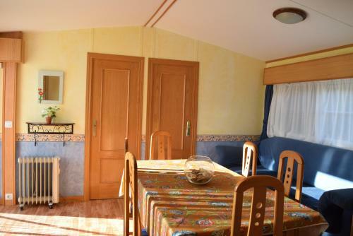 Camping Castillo De Loarre