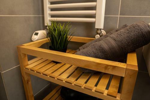 Full House Studios - Blue Apartment - Netflix, Wifi Inkl
