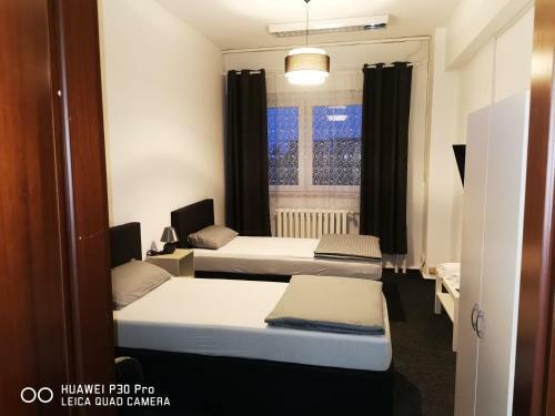 Hostal Pension - A2 Rothensee / Magdeburg