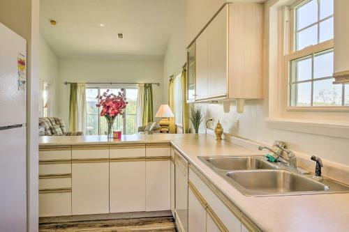 Apartamento Comfy Branson Escape In Holiday Hills Resort!