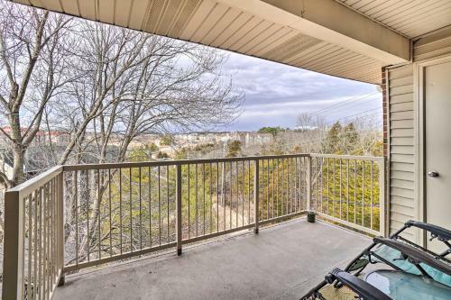 Apartamento Sunny Condo With Balcony And Community Amenities!