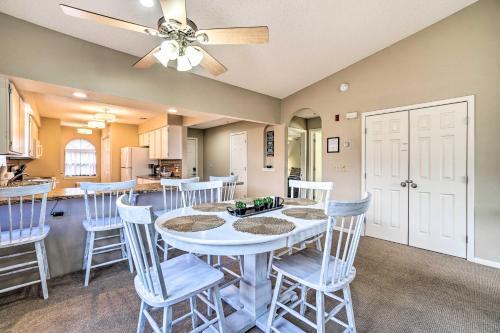 Apartamento Sunny Condo With Balcony And Community Amenities!