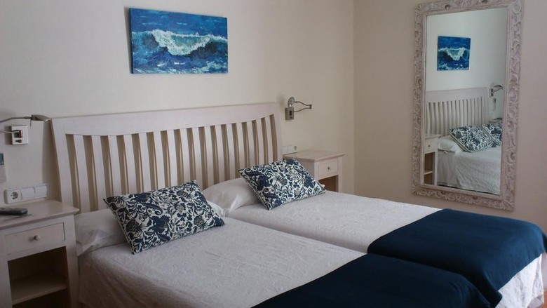 Hostal Alameda