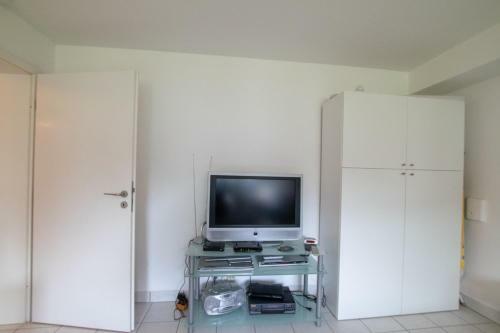 Tolstov-hotels Big Room Apartment