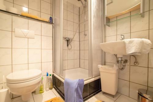 Tolstov-hotels Big Room Apartment